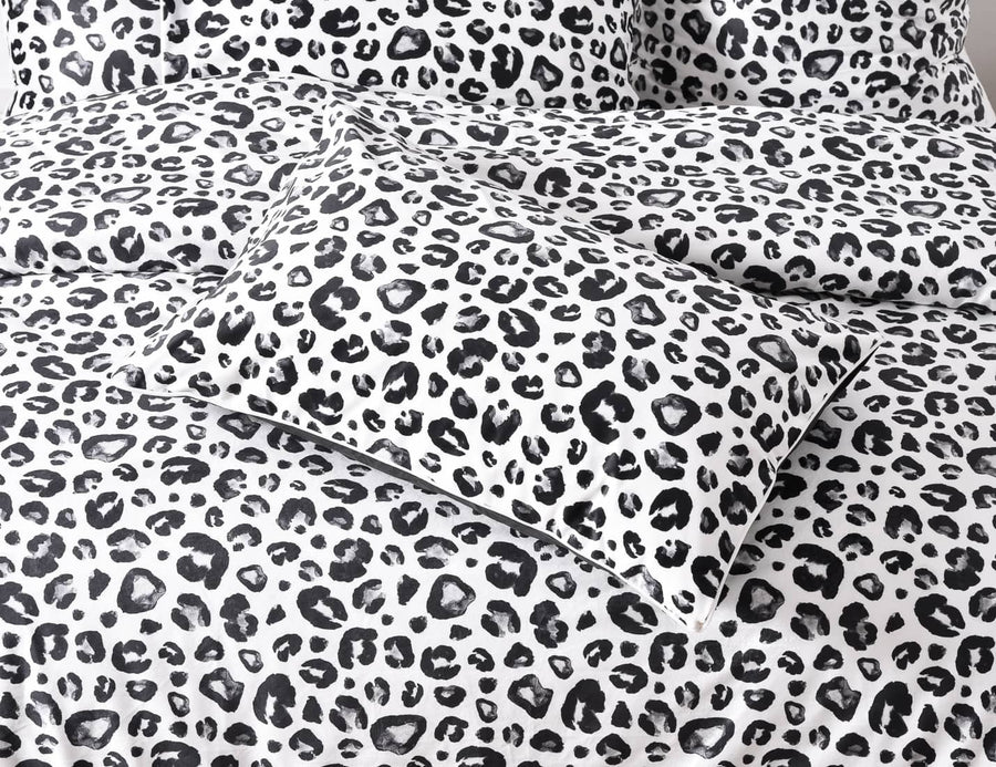 Baume Velvet European Pillowcase & Cushion