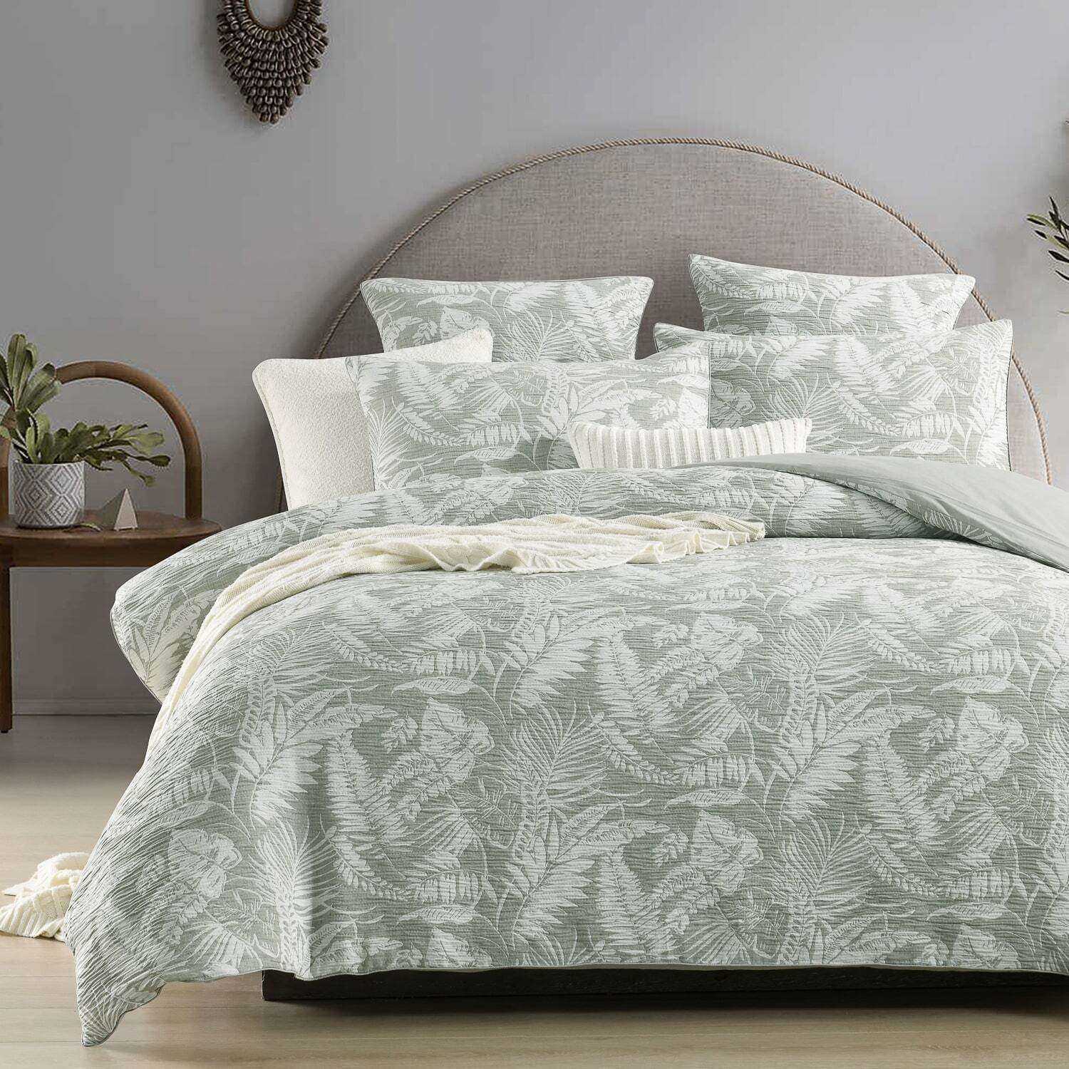 Danya Quilt Cover Set