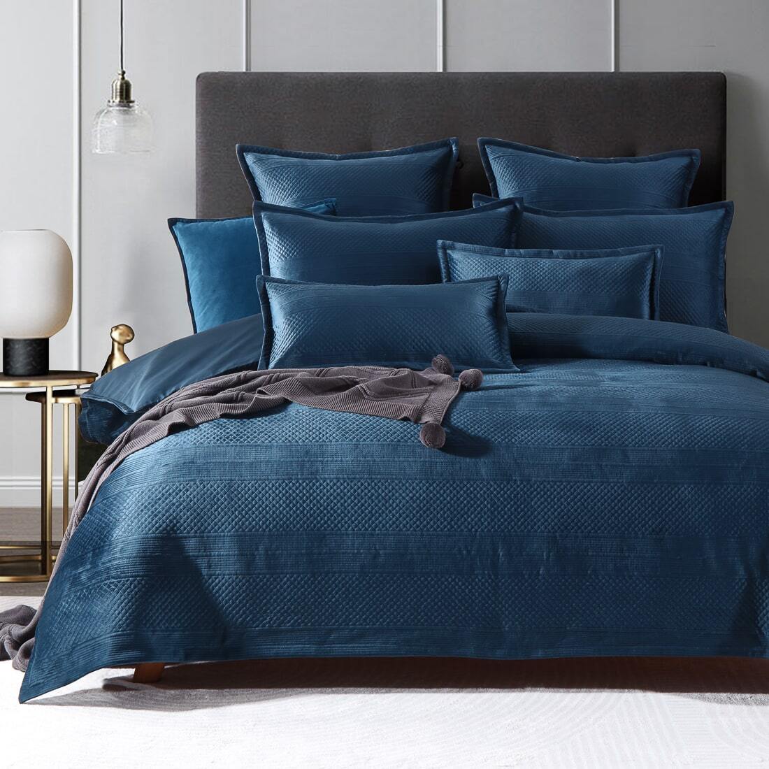 Emma Dark Blue Quilted Velvet Quilt Cover Set