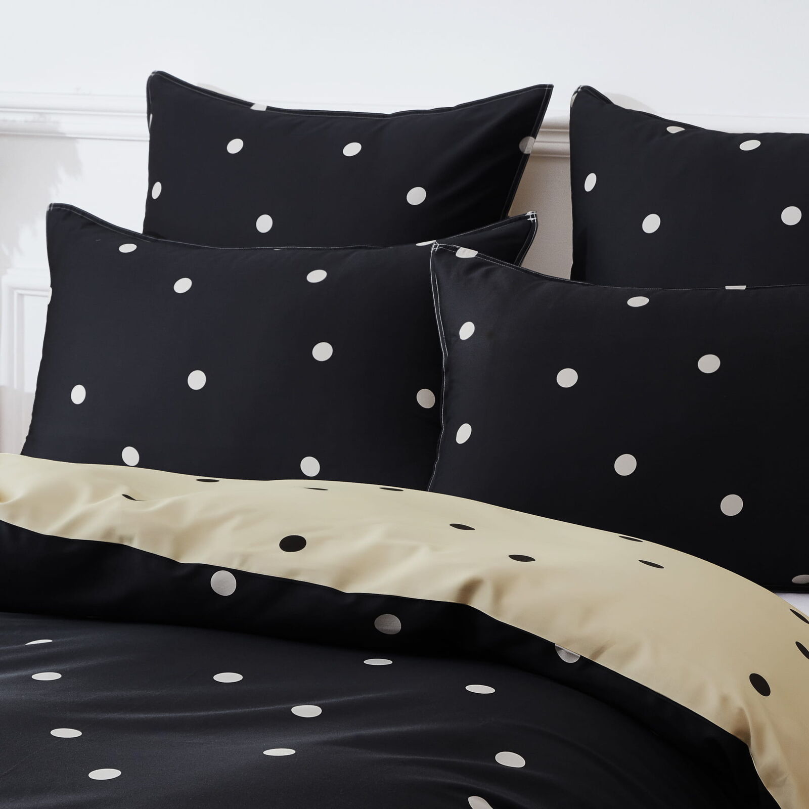 Halo Charcoal Quilt Cover Set