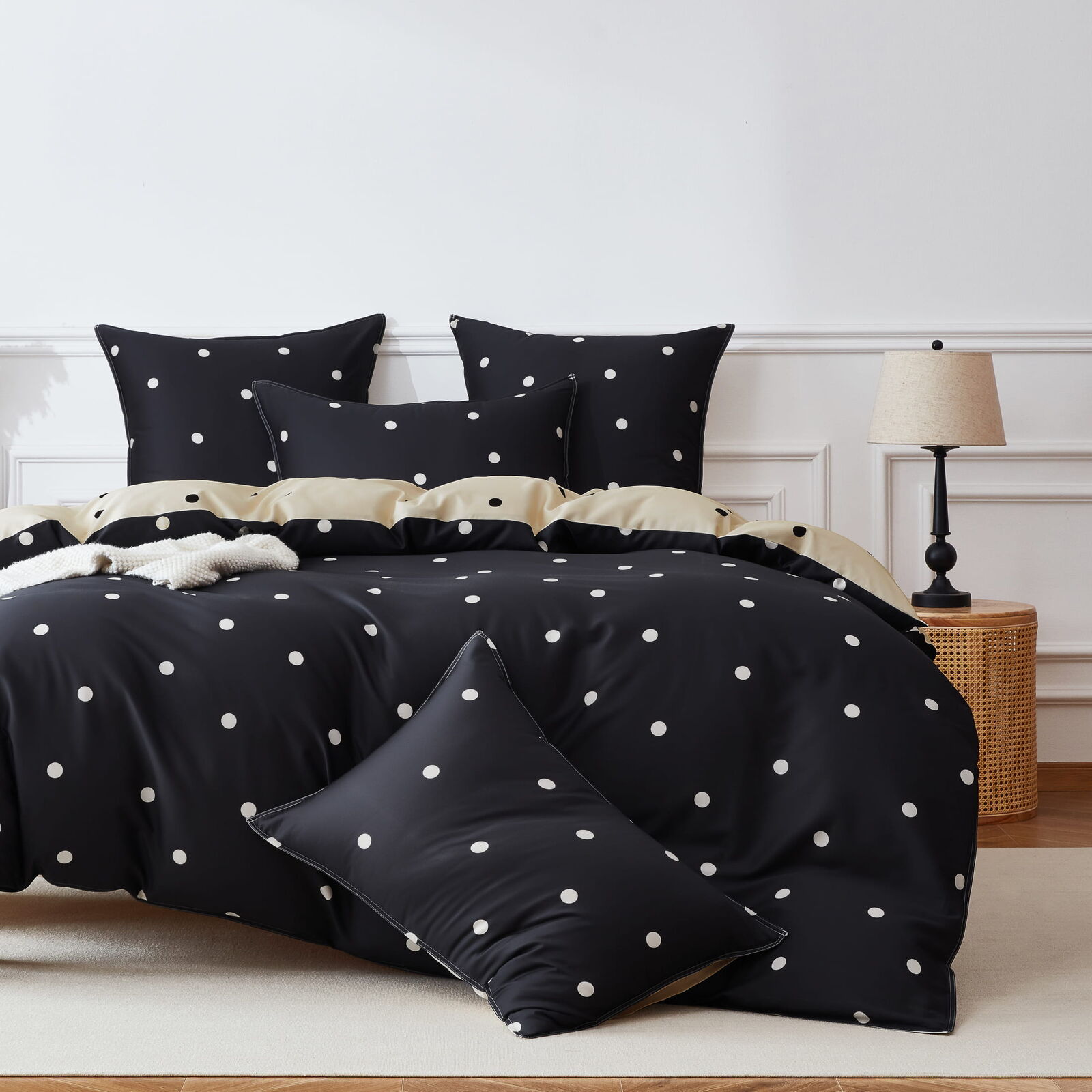 Halo Charcoal Quilt Cover Set