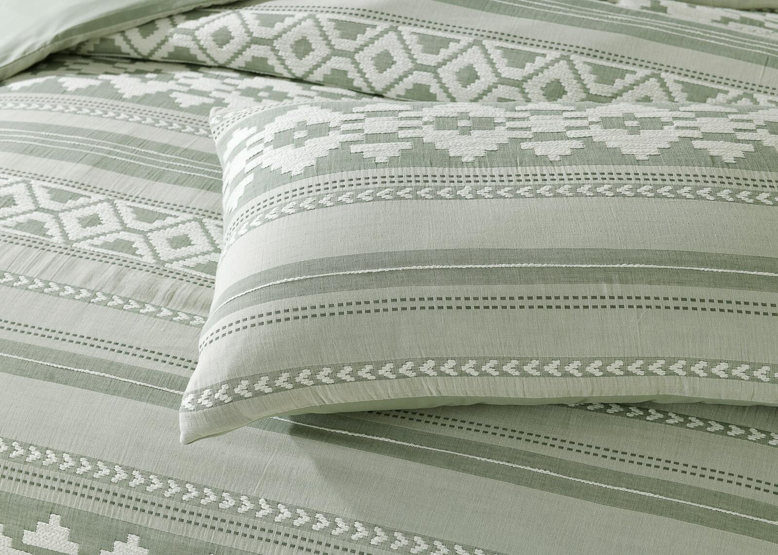 Laine Quilt Cover Set