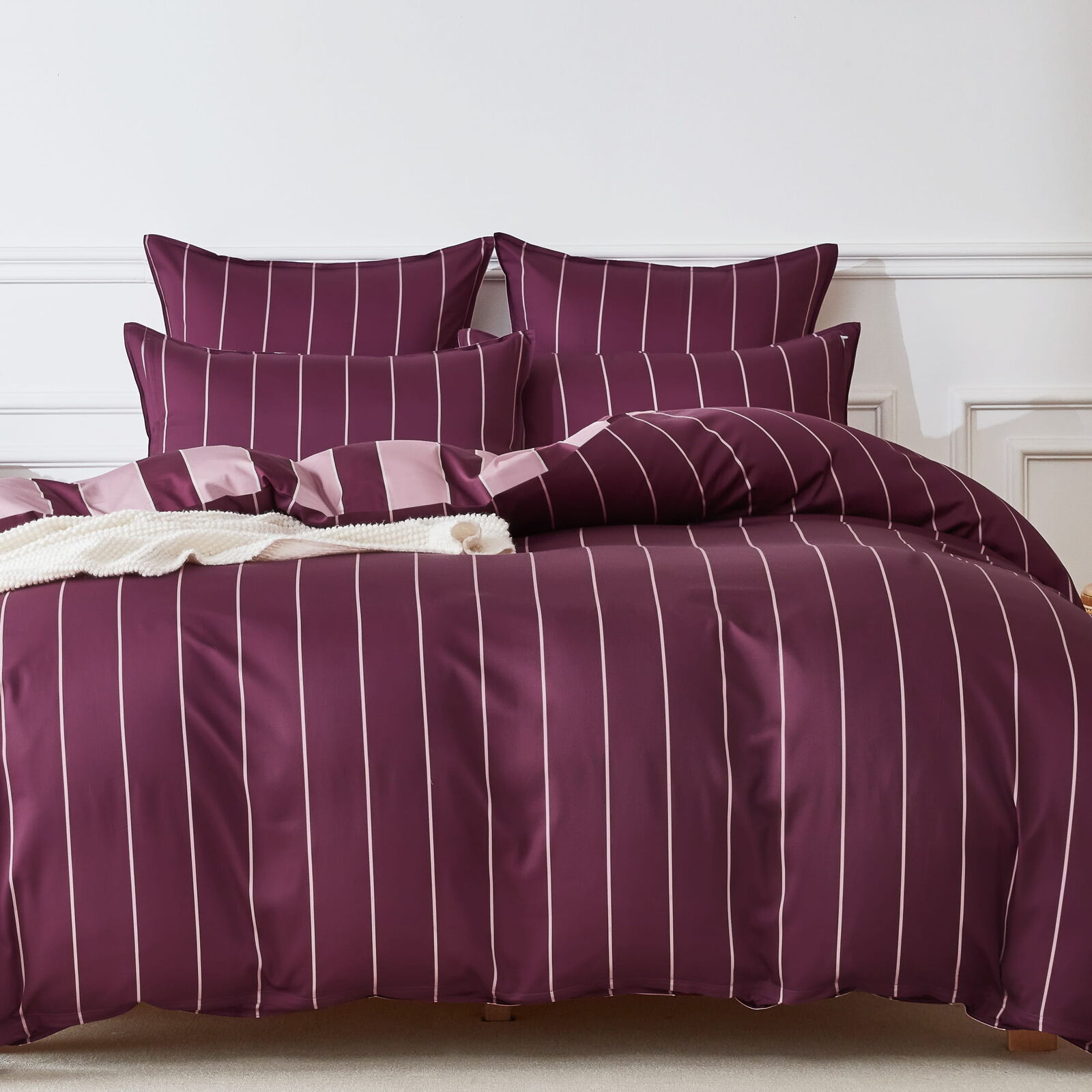 Rhythm Berry Quilt Cover Set