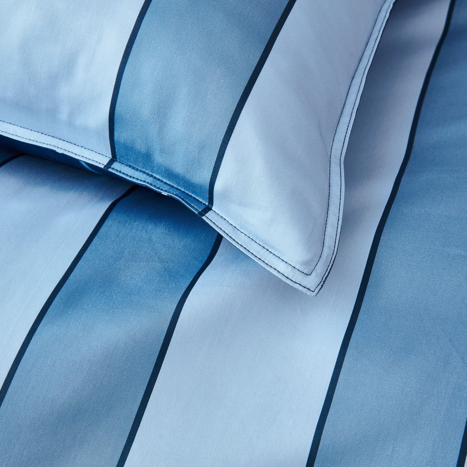 Rhythm Slate Quilt Cover Set