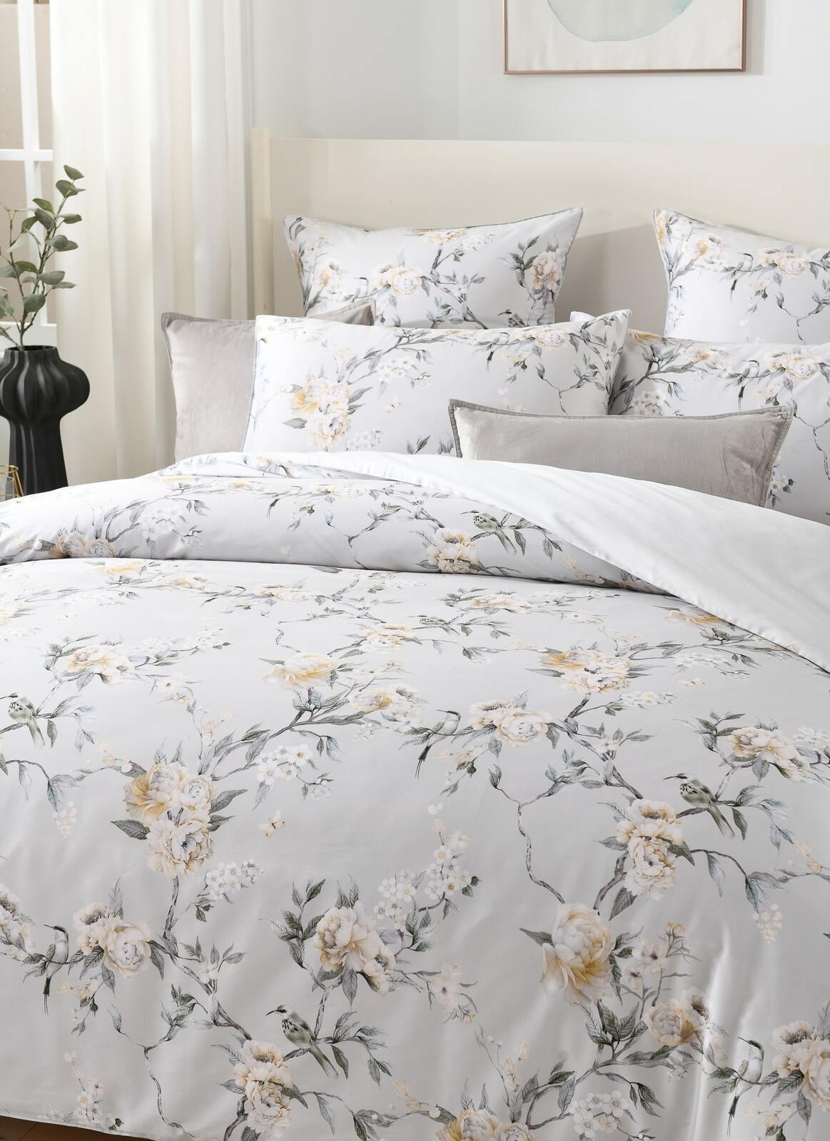 Shiloh Silver Quilt Cover Set