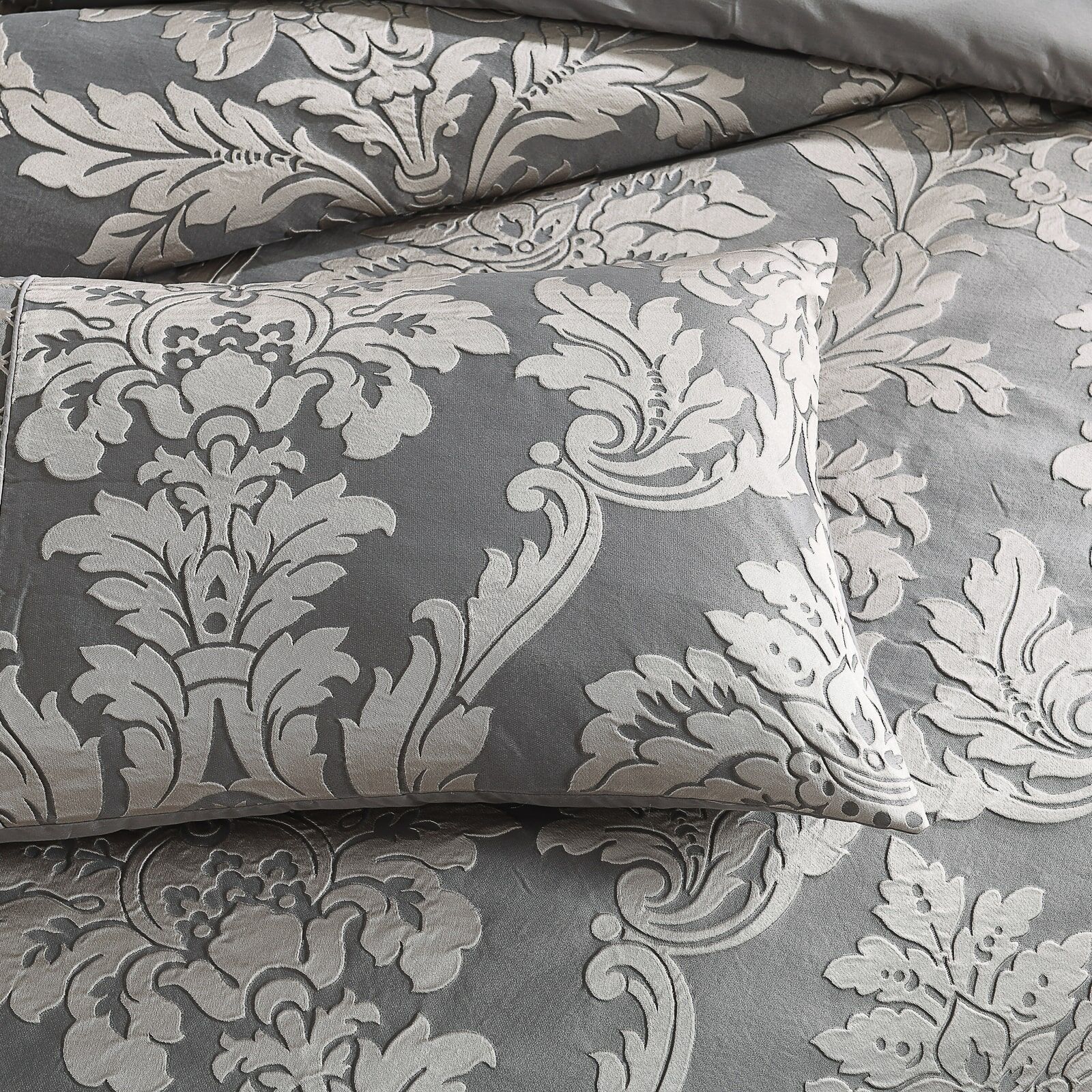 Valemont Quilt Cover Set