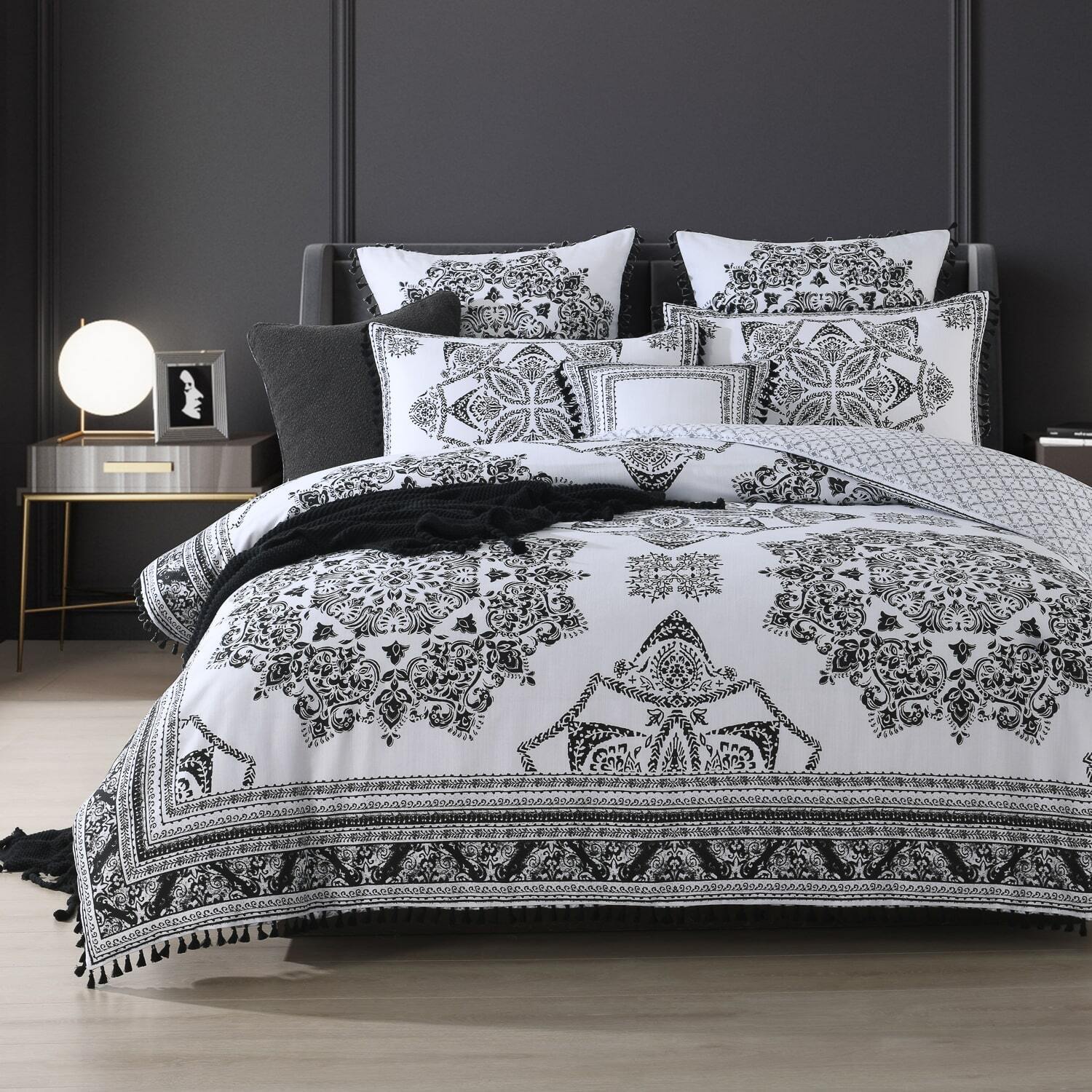 Raven Black Quilt Cover Set