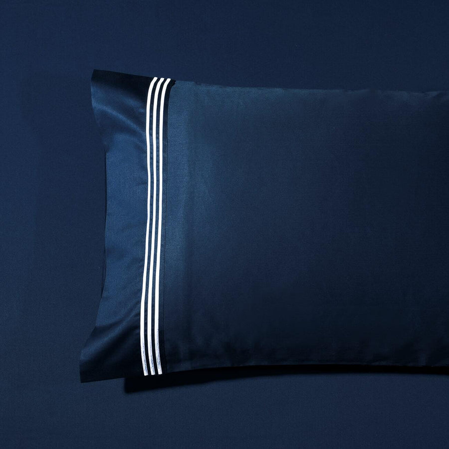 Hotel Luxe - 1000TC Navy Cotton with White Embroidery Quilt Cover Set