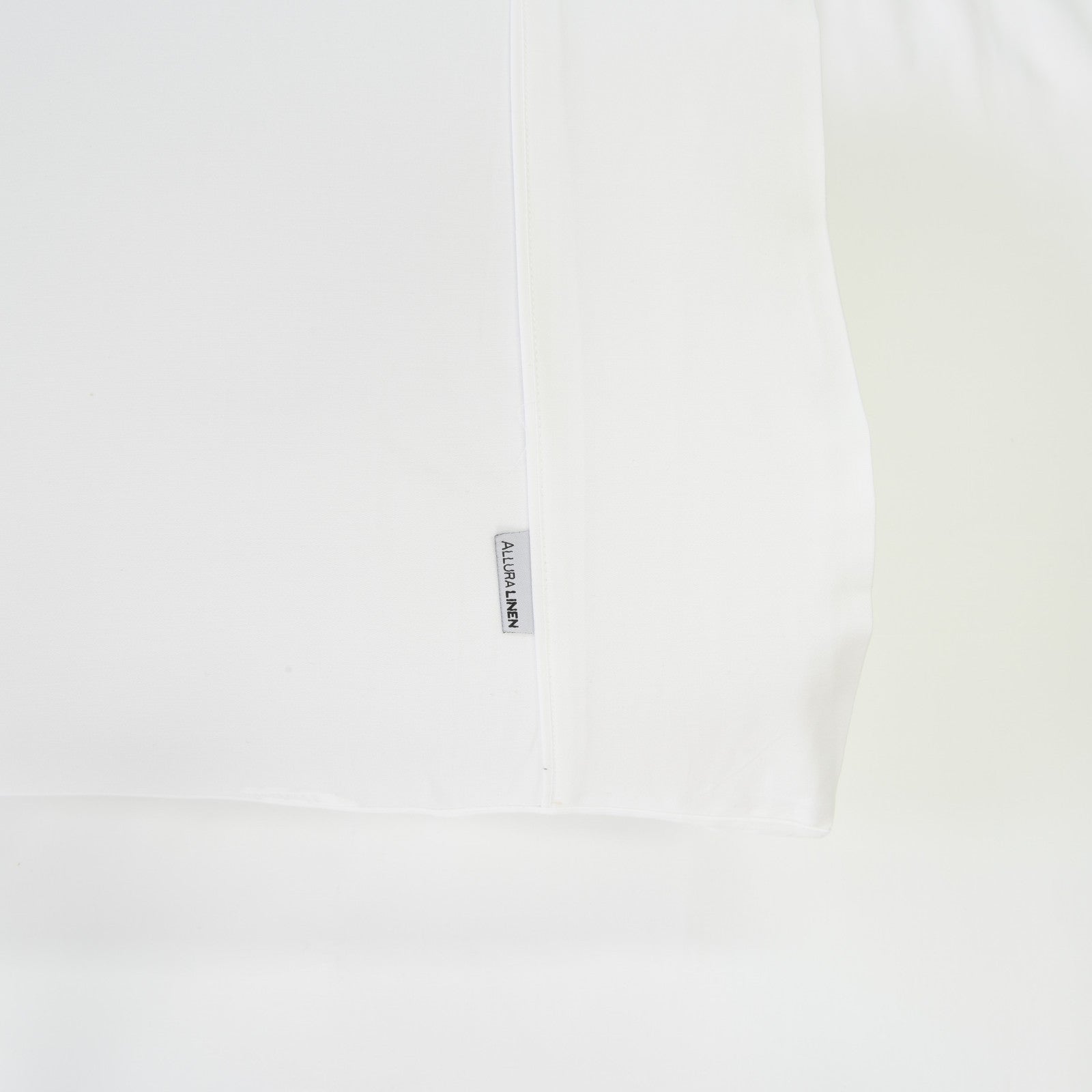 400 thread count, 100% cotton, sateen finish standard pillowcase PC, white