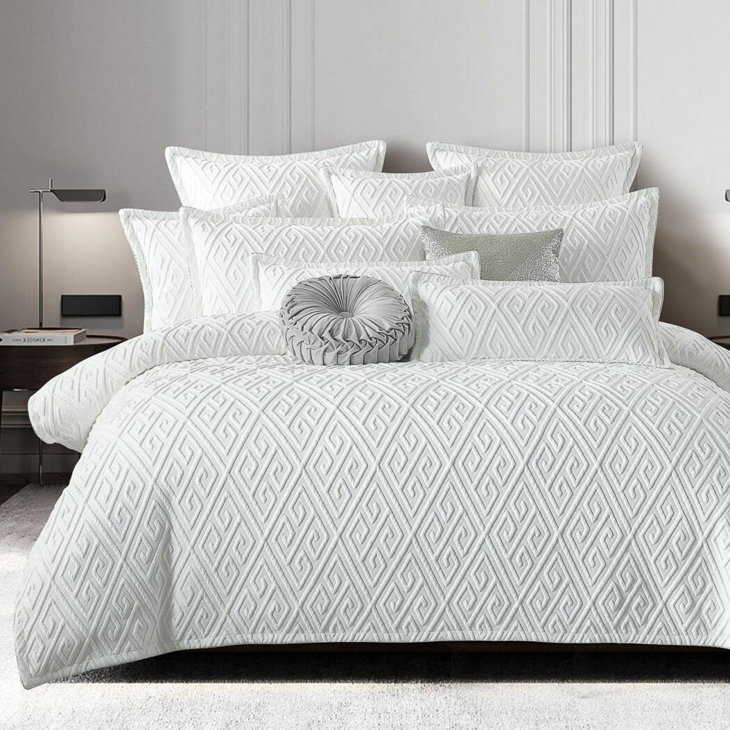 Amalfi White Quilt Cover Set