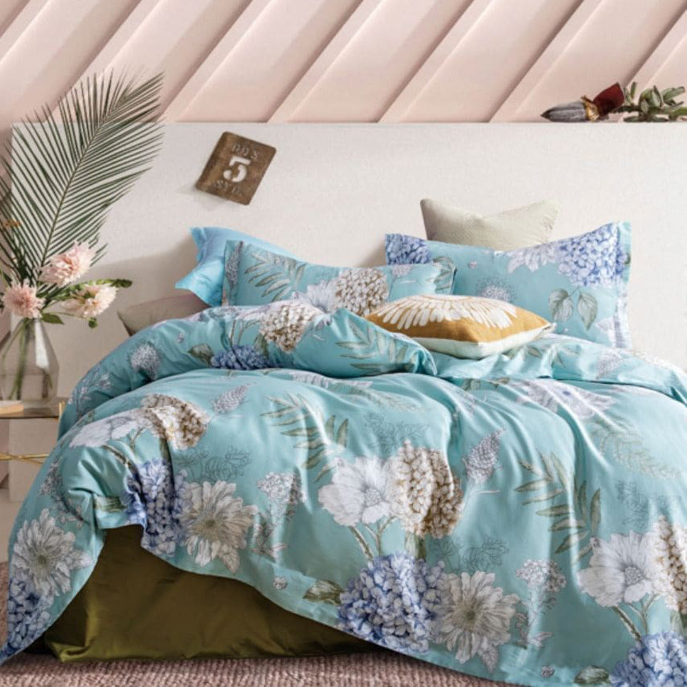 pastel aqua blue in queen, king and super king quilt cover set