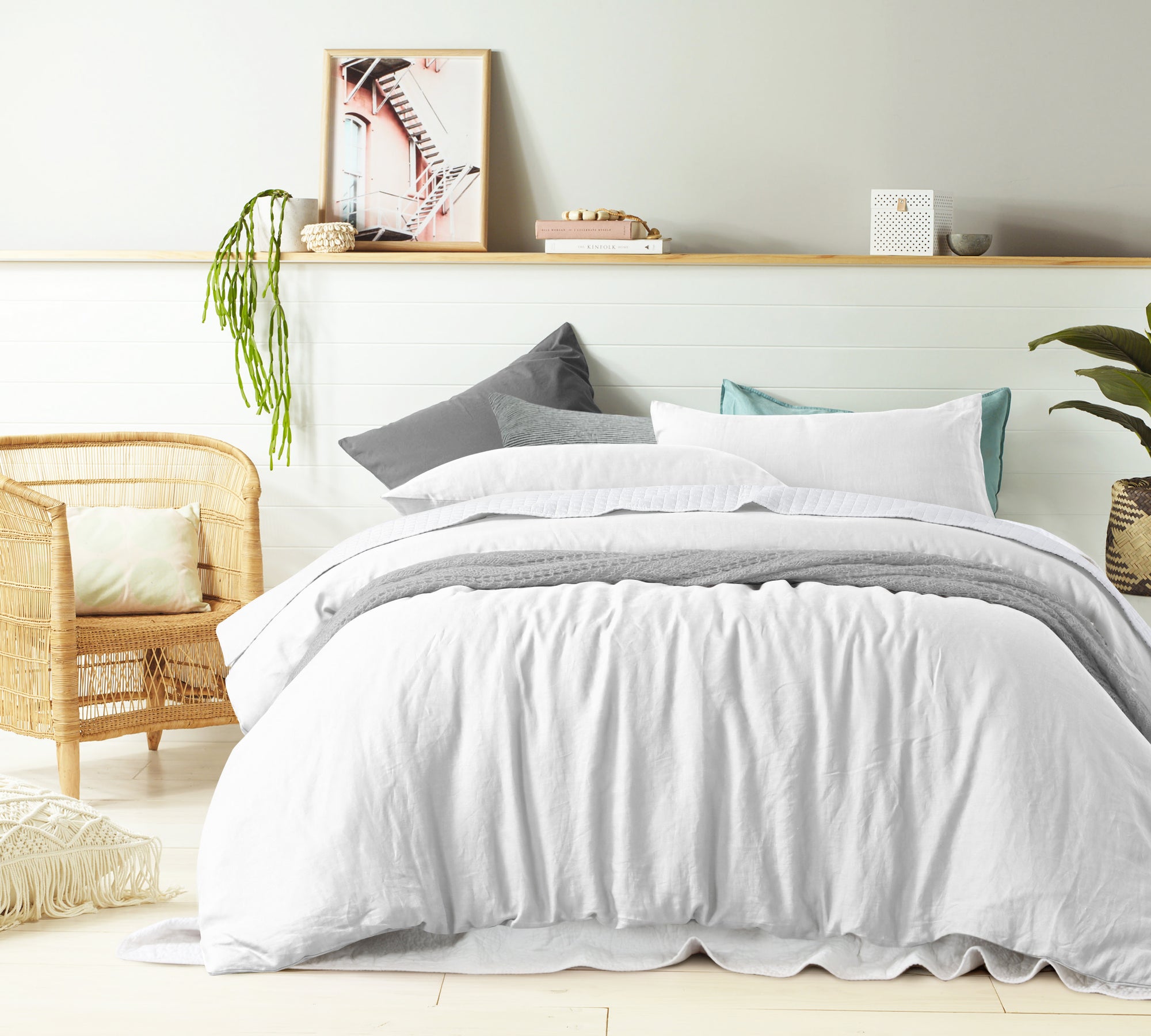 White - 100% Pure Linen Quilt Cover Set