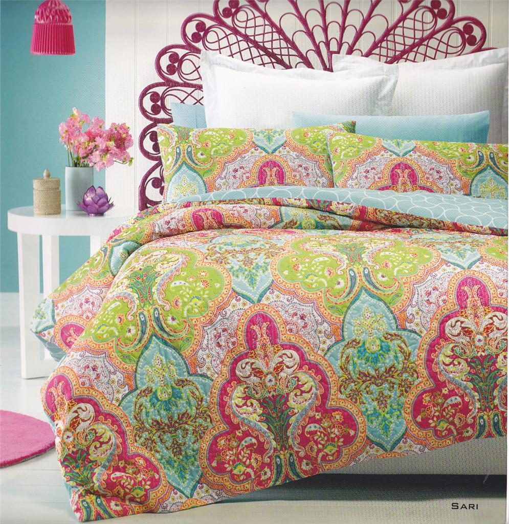 Quilted Effect Printed Aqua Pink Duvet Cover Set with 2 pillowcases